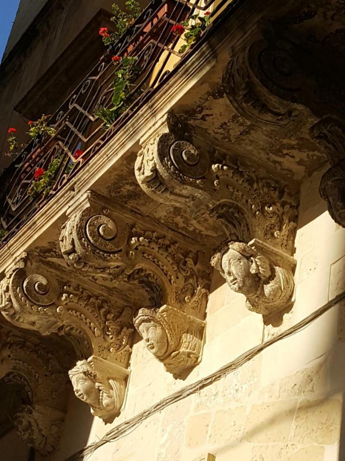 Apartament Dimora Petra Lecce Zewnętrze zdjęcie